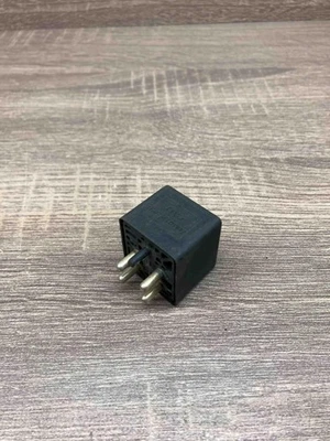 0332002171   Other relay Fits for Mercedes-Benz E W124 - Image 1 of 4
