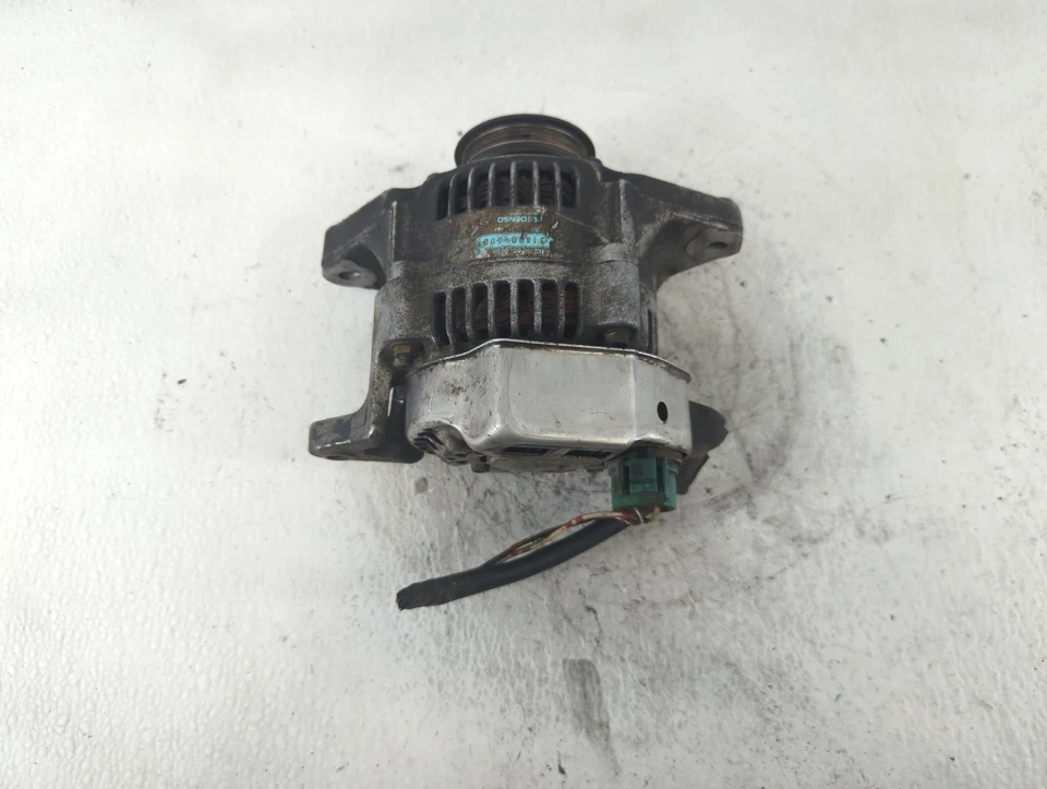 1993 Chevrolet Metro Alternator Generator Charging Assembly Engine Oem RR0ZY - Image 1 of 4