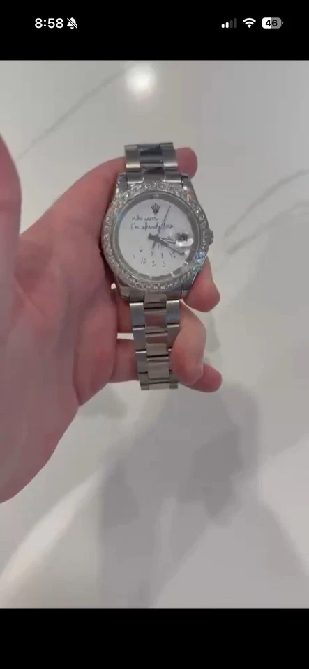 Серебряные мужские часы Rolex поставляются с коробкой, картами и бумагами - Изображение 1 из 1