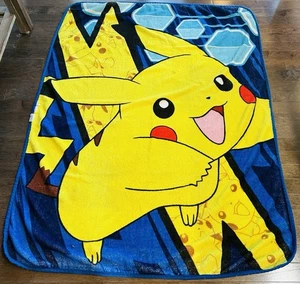 Pokemon Pikachu Blanket 43” X 57” Fleece Throw Blanket Used Cleaned - Picture 1 of 13