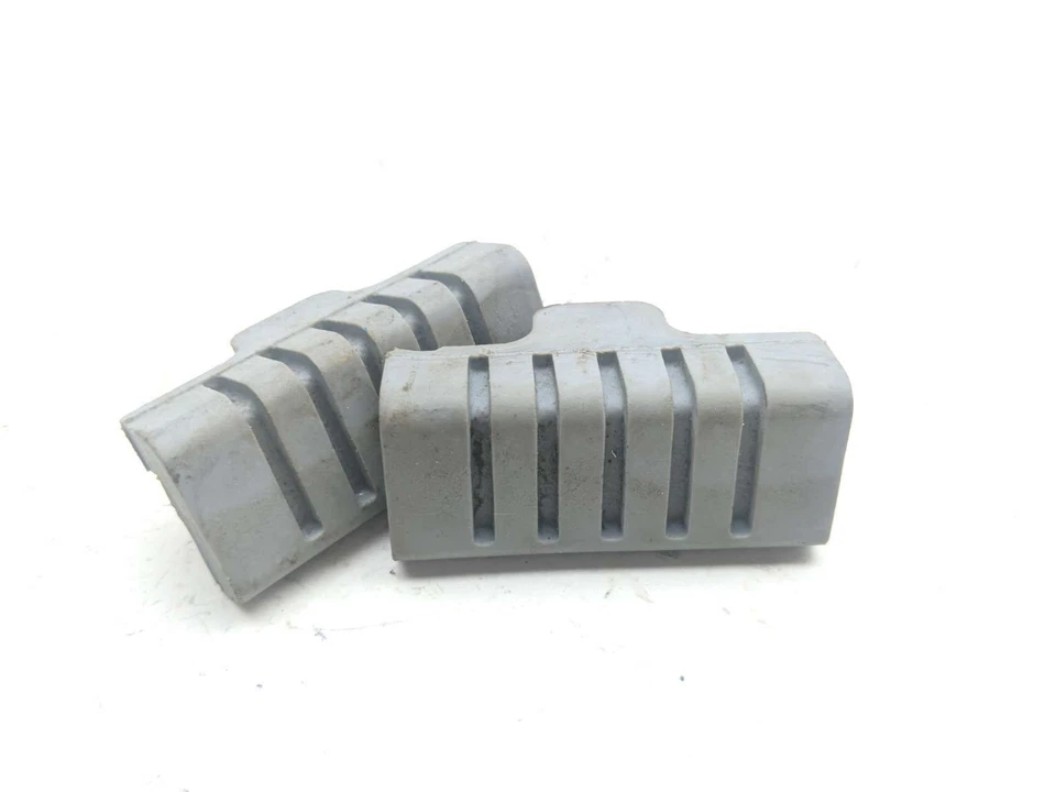 23 bujes amortiguadores de montaje de tanque de combustible de goma Kawasaki KLX 230 S Foto 1 de 4