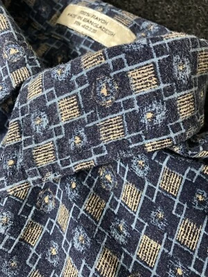 Camisa deportiva ME para hombre pequeña vintage geométrica patrón AOP por todas partes manga larga S Foto 1 de 4