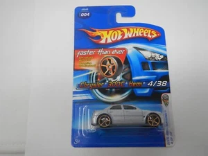 Hot Wheels 2006 First Editions Chrysler 300C Hemi Faster than Ever - Picture 1 of 4