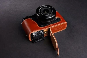 Genuine Real Leather Half Camera Case Bag for FUJIFILM XE1 XE2 XE2S Bottom Open - Picture 1 of 8