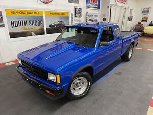 1983 Chevrolet S-10 - 350 V8 ENGINE - SHOW QUALITY PAINT -SEE VIDEO