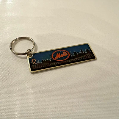 Mets Keychain Key Ring Let's Go Mets Breast Cancer - Image 1 of 4