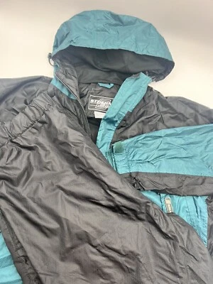 Chaqueta Stearns Drywear Para Hombre Talla Grande y Pantalones Talla Mediana Con Capucha Verde Negro Nylon Foto 1 de 4