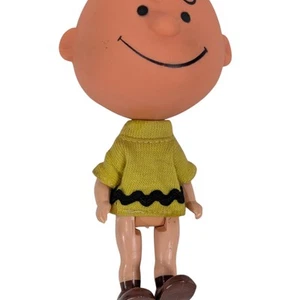 Charlie Brown Vinyl Figure 1968 - Picture 1 of 4