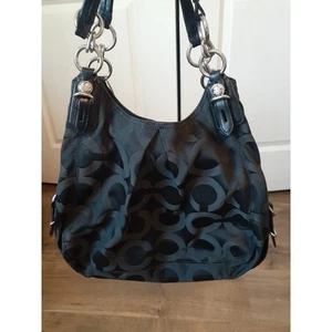 Borsa a mano Coach Maggie nera firmata tracolla a catena con dustbag E1082-15757 - Foto 1 di 18