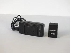 Panasonic Camcorder VSK0317 Battery Charger & HHR-V40S Battery For Camcorder - Picture 1 of 3