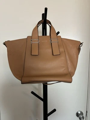Bolso de cuero Louise et Cie Foto 1 de 4