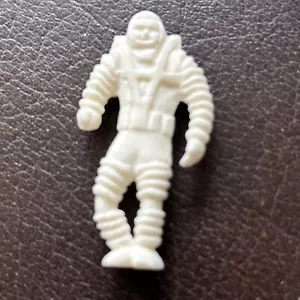 Vintage 50’s Cracker Jack White Spaceman Marked C.J. Co. VGC - Picture 1 of 2