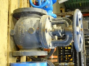 Nibco  4" Globe Valve  , F-718-B - Picture 1 of 12