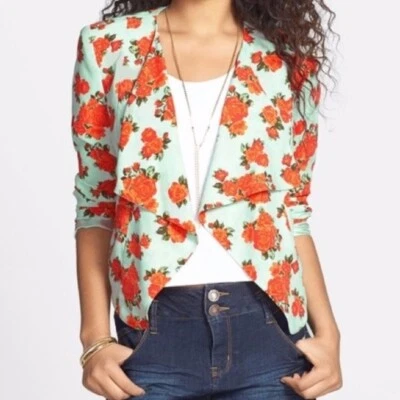Blazer BCNU by Nordstrom Semi Recortado Talla S | Floral Primavera Salir Preppy Foto 1 de 4