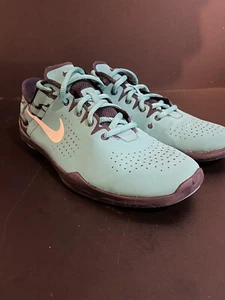 Nike Damen Studio 644205-301 blau schwarz Laufschuhe Turnschuhe Größe 9,5 - Bild 1 von 8