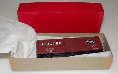 HO Trains Branchline 12001 Reading 40' RED Box Car #116027 Assembled Kit - Image 1 of 4