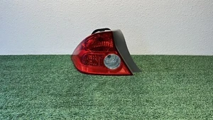 2005 HONDA CIVIC Left Taillight Coupe (quarter mounted) OEM 04 05 - Picture 1 of 6