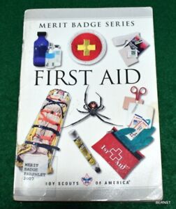 2008 BOY SCOUT MERIT BADGE BOOK - FIRST AID
