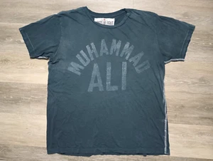 Roots of Fight T Shirt Muhammad Ali sz L Bloodlines 3X Boxing Champion Cassius - Picture 1 of 6