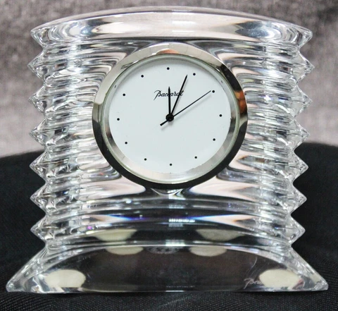 Baccarat crystal watch from the 80s/90s in perfect condition. Serviced with new Cover