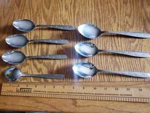 7 Four Star 7 1/4" Dinner Spoons Atomic Style MCM Flatware Stainless Steel - Picture 1 of 3