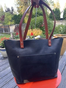 Portland Leather Goods Large Tote - Black EUC - See Photos! - Picture 1 of 12