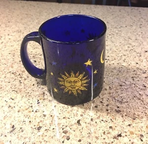 Vtg Libbey Cobalt Blue Glass 12oz Coffee Mug Celestial Sun Moon Stars Friends - Picture 1 of 3