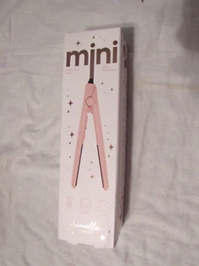 Mini Hair Flat Iron - danielle Creations - New in Box - Picture 1 of 3