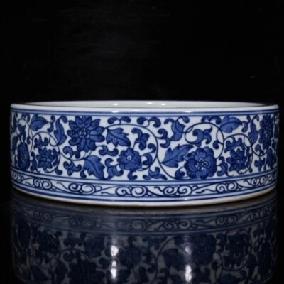 8.9" Dinastía Qing Antigua Porcelana Qianlong Azul y Blanco Flores Plantas Cepillo Lavadora Foto 1 de 4