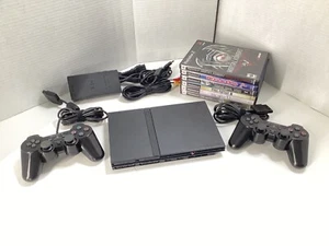 Sony PS2 Slim Konsole mit 6 Spielen -2 Original Fernbedienungen und Kabel-gereinigt-getestet-funktioniert - Bild 1 von 22
