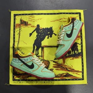 Nike SB Dunk Low Rodeo Tourmaline (taglia:9) - Foto 1 di 5