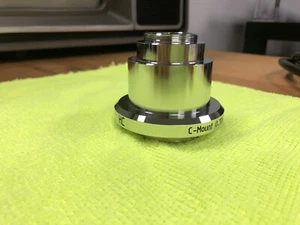 Leica 11541543 HC C-Mount 0.70x Microscope Camera Adapter - Picture 1 of 3