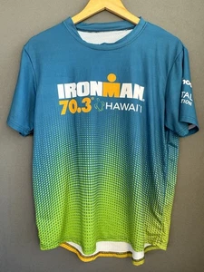 2025 Ironman Triathlon 70.3 Hawaii Men’s Medium Premium Training Tee Shirt Hoka - Bild 1 von 8