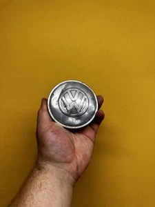 VW KARMANN GHIA BUG BEETLE 1956-1960, 80mm FUEL CAP ORIGINAL VOLKSWAGEN PATINA - Picture 1 of 2