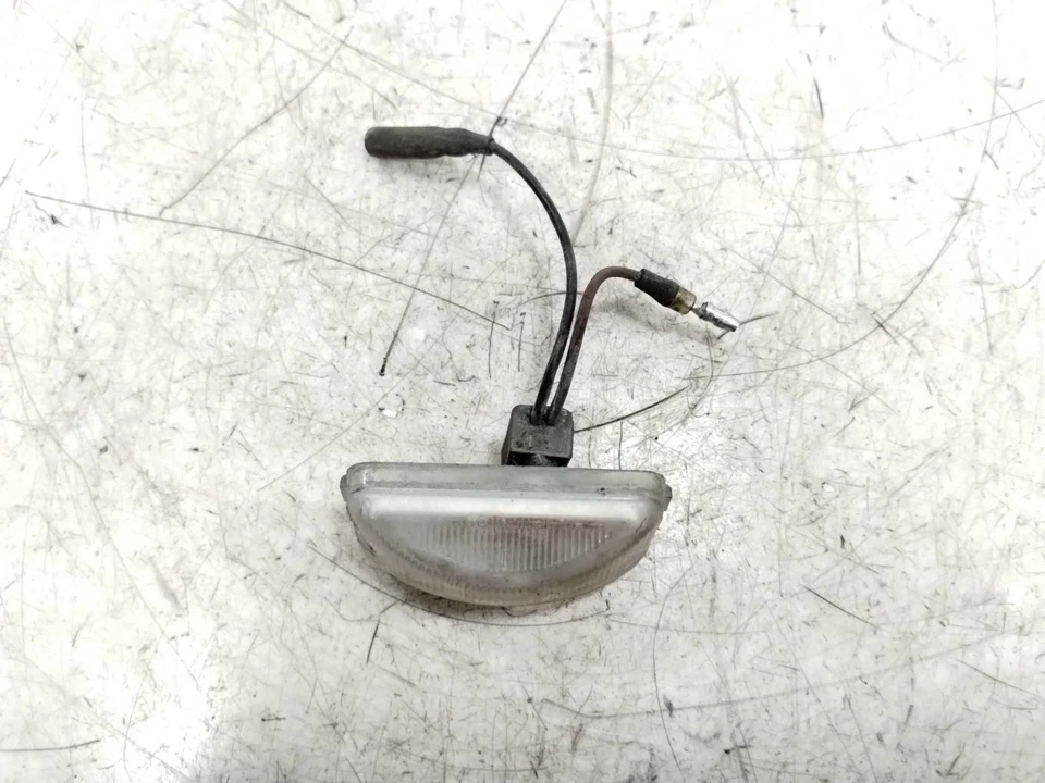 Lámpara de luz trasera Victory V92 SC 2000 00 Foto 1 de 4