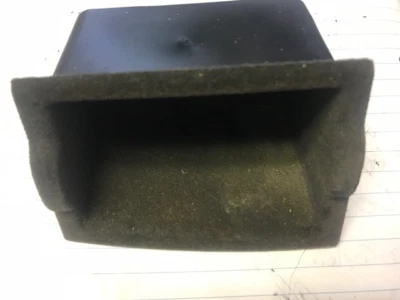 Cadillac STS 2005 2006 2007 2008 2010 2009 inserto de almacenamiento delantero Foto 1 de 3