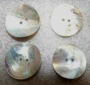 NUEVO 11⁄4"" 30mm MADRE DE PERLAS BOTONES 2 AGUJEROS PARA ABRIGOS CHAQUETAS ARTESANALES - Imagen 1 de 4
