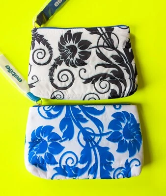Paquete de bolsas de maquillaje cosmético floral suave Estee Lauder - Lote de 2 Foto 1 de 2