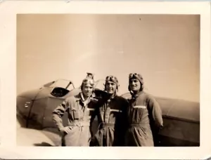 Real Photo Three Handsome Pilots Posing 1930s 4 x 3 in - Picture 1 of 4