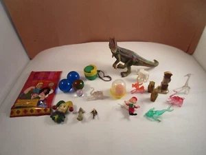 Vintage Mixed Lot of Bubble Gum Toys Charms Marbles Dilophosaurus Schleich - Picture 1 of 18