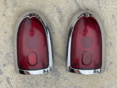 🔥 1951 OEM Kaiser  Tail Lights Assemblies Housing Pair Genuine 🔥 - Изображение 1 из 4