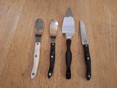 Cutco Set Of Four Engraved Pieces, 3721 Santoku Knife, Two Spreaders, Pie Servr  - Image 1 of 4
