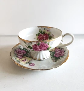 H-B Fine Bone China Teetasse und Untertasse lila gelbe Rosen irisierend Goldrand - Bild 1 von 12