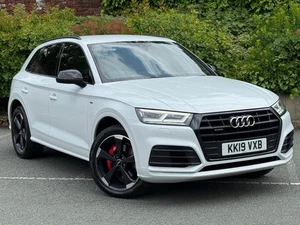 2019 Audi Q5 2.0 TDI 40 Black Edition S Tronic quattro Euro 6 (s/s) 5dr ESTATE D - Picture 1 of 24
