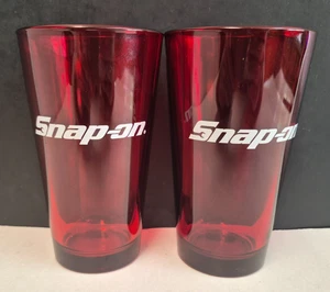 HERRAMIENTAS A PRESIÓN GARAJE HOMBRE CUEVA JUEGO DE 2 VASOS ROJOS PINTA CERVEZA 16 OZ - Imagen 1 de 6