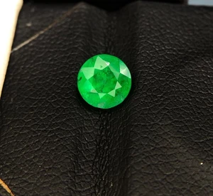0.85 Cts Natural Emerald Green Color round Shape loose gemstone From Swat - Picture 1 of 6