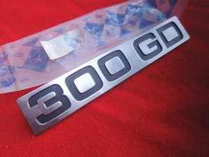 MERCEDES-BENZ 300 GD Nuevo Original INSIGNIA para Espejo Retrovisor Exterior 4608170915 - Imagen 1 de 9
