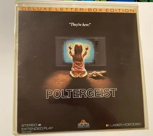 POLTERGEIST Laserdisc 1982 Deluxe Letterbox Edition Spielberg Horror - Picture 1 of 4