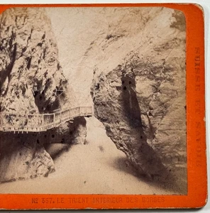 Le Trent: Interior Des Gorges, Maestosa Gola Rocciosa con Pedana Vista Stereo - Foto 1 di 4