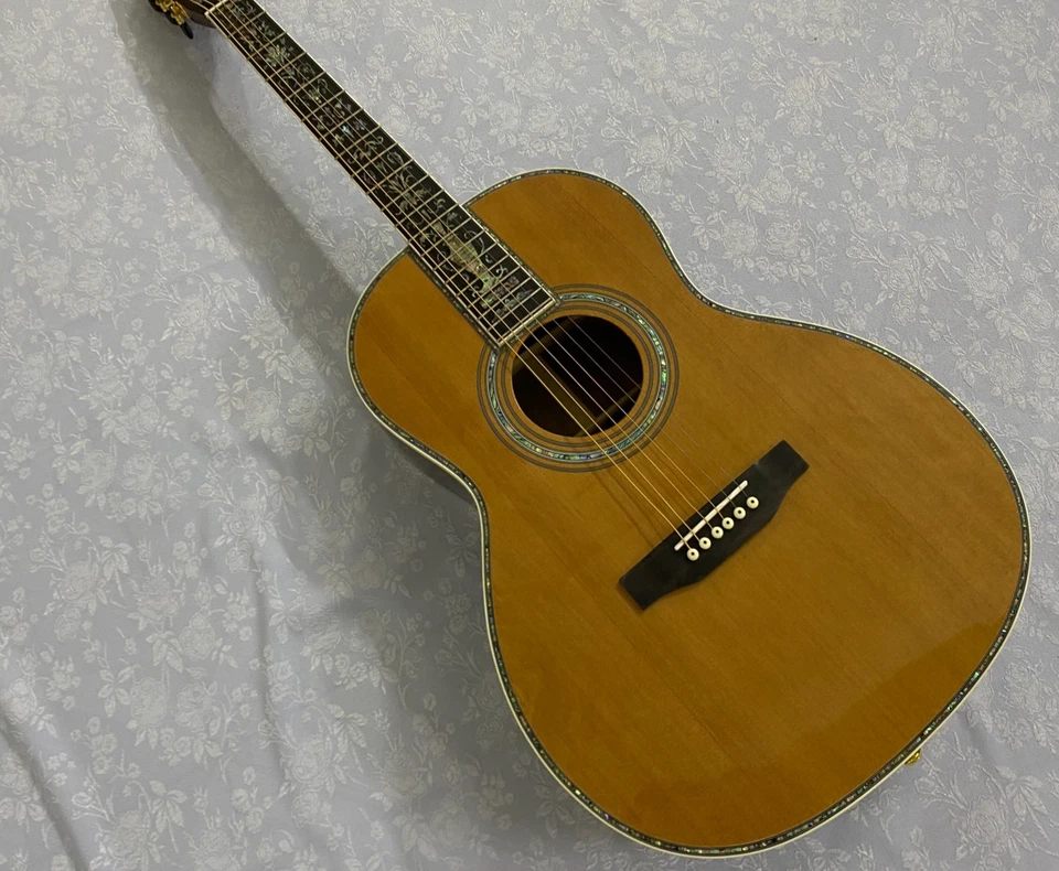 Классическая акустическая гитара 00045 инкрустация абалоном верх из цельной ели черное дерево лад - Изображение 1 из 4